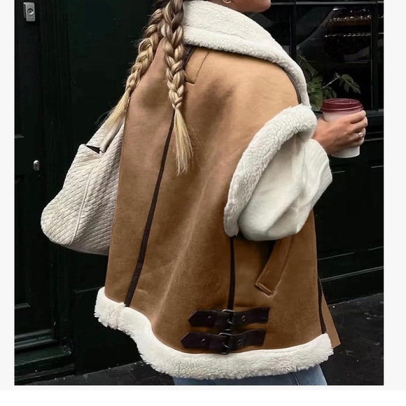 Women’s Oversized Sherpa-Lined Faux Suede Vest - Brown - Picture 7 of 7